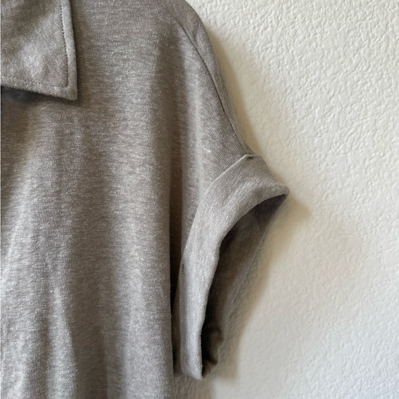 Banana Republic Light Brown Short Sleeve Tee - Picture 4 of 6